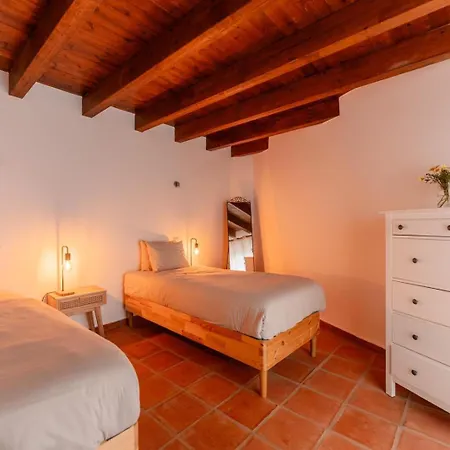 House Fun Ride Surf School Villa *